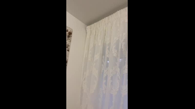 Нежные шторы для ванной в