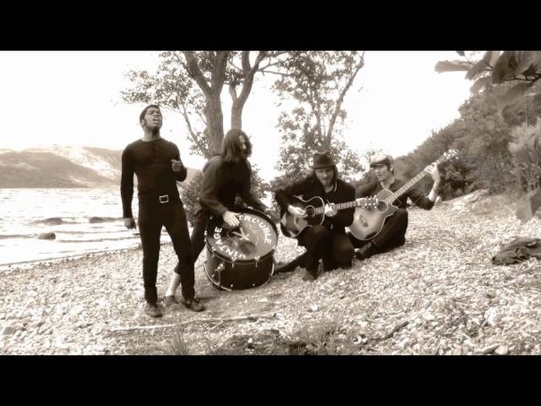Vintage Trouble Loch Ness