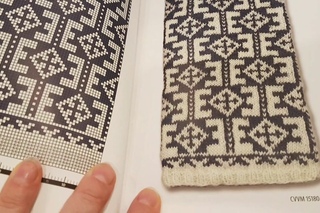 Book Latvian mittens