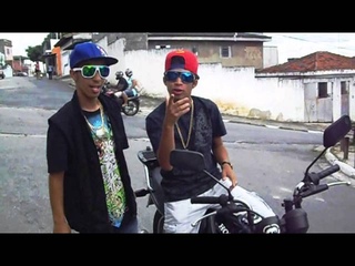 Corsinha Amarelo - O Primeiro Clipe Oficial