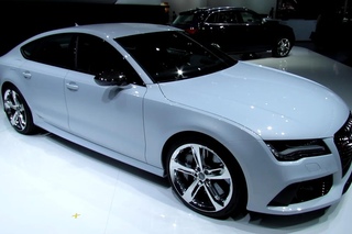 2014 Audi RS7 - Exterior and Interior Walkaround - Debut at 2013 Detorit Auto Show
