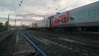 ЭП20-038. Идёт ранним утром в Мурманск с 21 поездом..  Отправление из Петрозаводска.