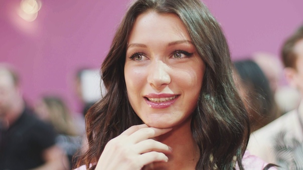 The 2016 Victoria s Secret Fashion Show: A Minute With The