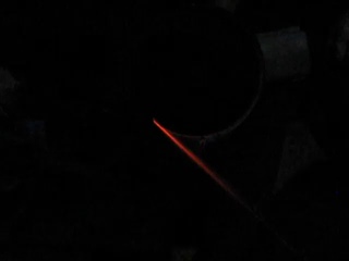 Болгаркой пилим метеорит. Красные искры / Sawing a meteorite with a circular saw. Red sparks