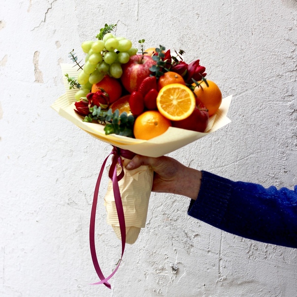 сладкий букет из зефира. сладкие букеты круглые. букет из зефира и маршмеллоу. сколько хранится букет из. сладкие букеьы с зефир ом.