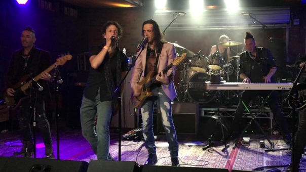 Nuno Bettencourt, Gary Cherone et al Tie Your Mother Down Soundcheck Live 28 Jun2017 Lucky Strike