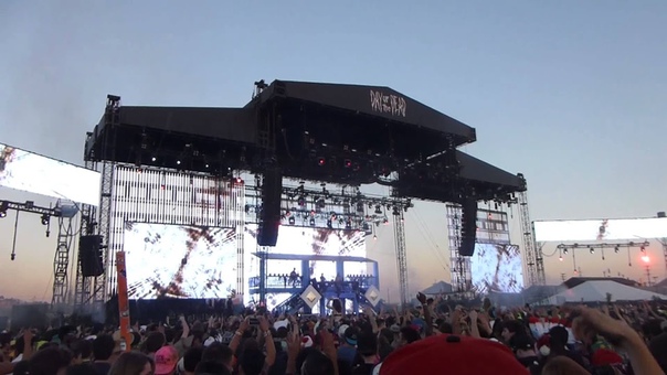 Zeds Dead Hard Day Of The Dead