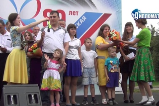 Ленинградская область отмечает День рождения в Сланцах