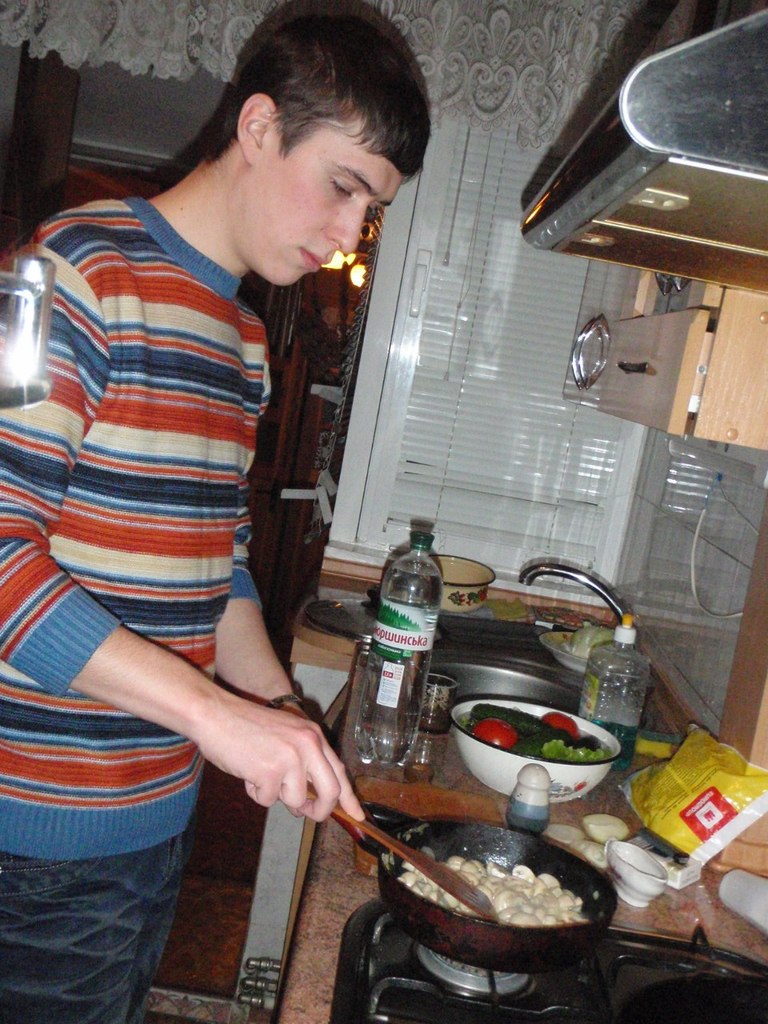 Николай Сорочан Кумпарджи | Тель-Авив