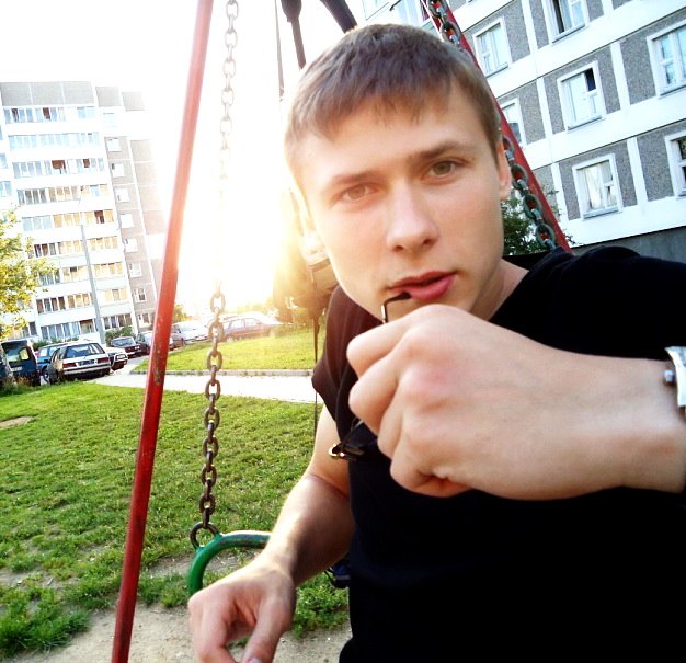 Виталик Пащеня | Tenkodogo