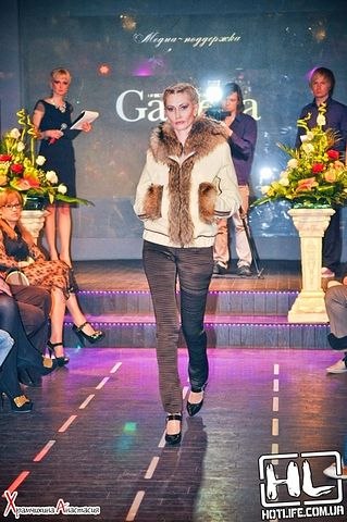 Елена Бэнэт | 