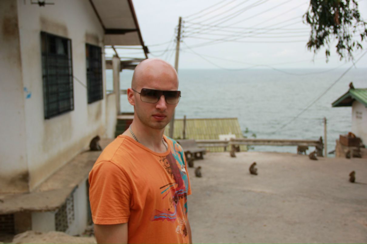 Максим Андриенко | London