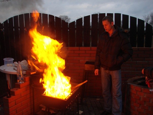 Жека Хроменков 