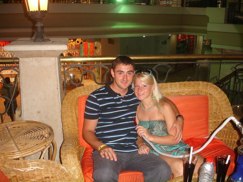 Аня Довмат | Ровно