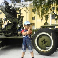 Александр Харитонов
