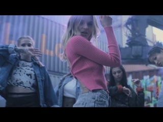 Премьера! MAYA - Босиком (08.09.2017)