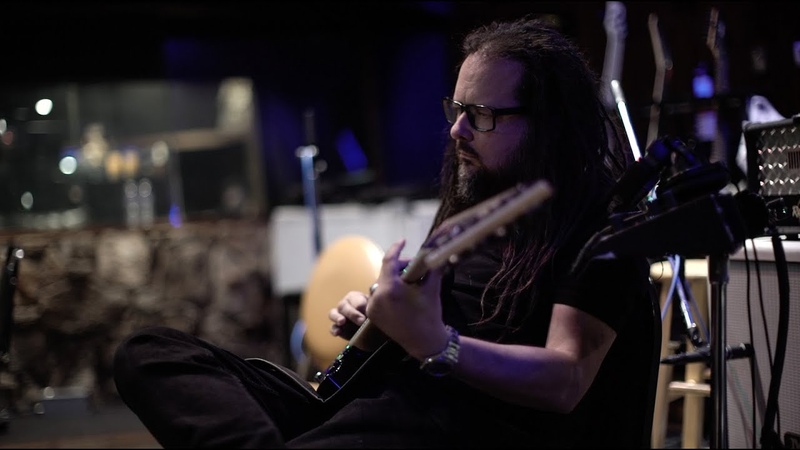Korn jonathan davis is not gay
