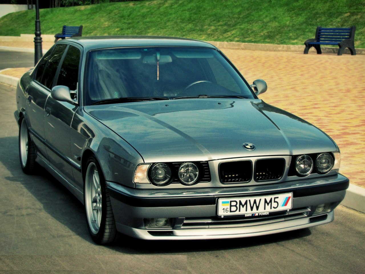 БМВ 520 е34