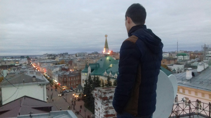 Алексей Антонов |