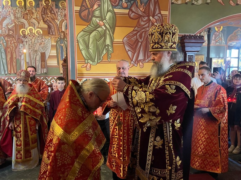 20.04.25 г. Встреча Благодатного огня и Пасхальная вечерня в Успенском кафедральном соборе, изображение №29