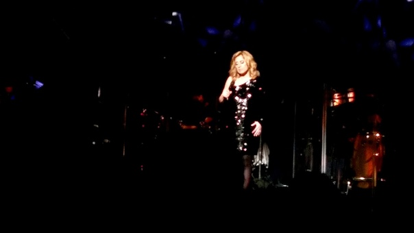 11 Camouflage. Lara fabian. Camouflage World Tour. Pasadena C. C. Feb 11