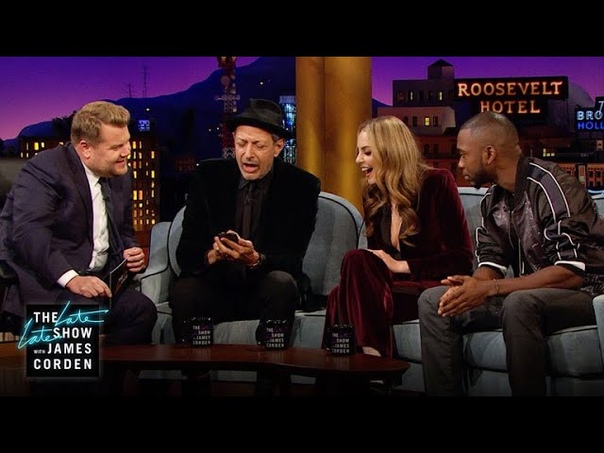 Do We Like Group Texts w, Liz Gillies, Jeff Goldblum Jay