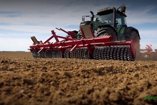 Aussaat 2017 | Zuckerrüben säen | Fendt 720 & 820